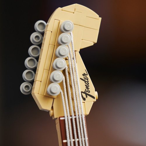 LEGO® Ideas 21329 Fender® Stratocaster™ - poškodený obal