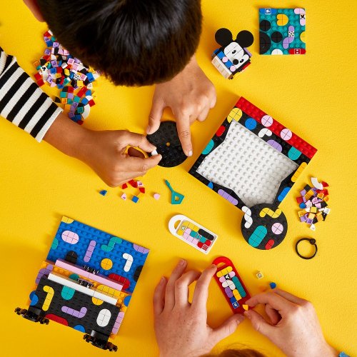LEGO® DOTS 41964 Mickey egér és Minnie egér tanévkezdő doboz
