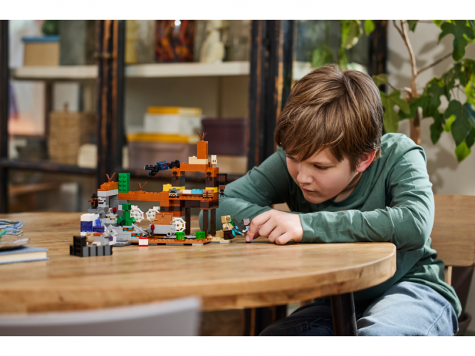 LEGO® Minecraft® 21263 De woestenijmijnschacht