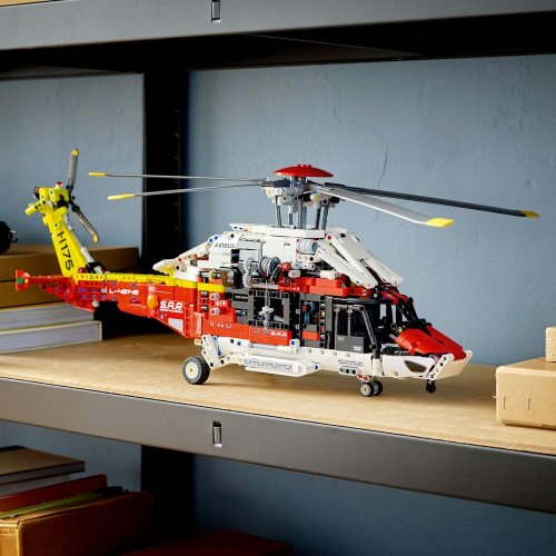 LEGO® Technic 42145 L’hélicoptère de secours Airbus H175