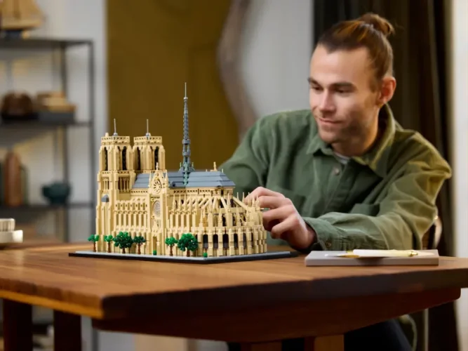 LEGO® Architecture 21061 A párizsi Notre-Dame