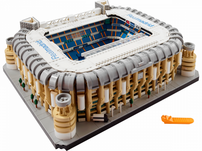 LEGO® Icons 10299 Real Madrid – Santiago Bernabéu Stadium