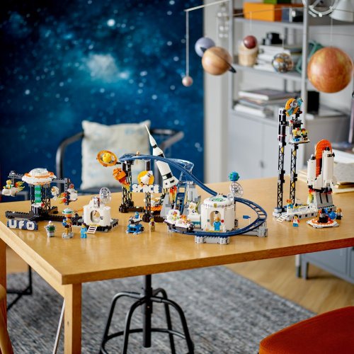 LEGO® Creator 3-en-1 31142 Les montagnes russes de l’espace