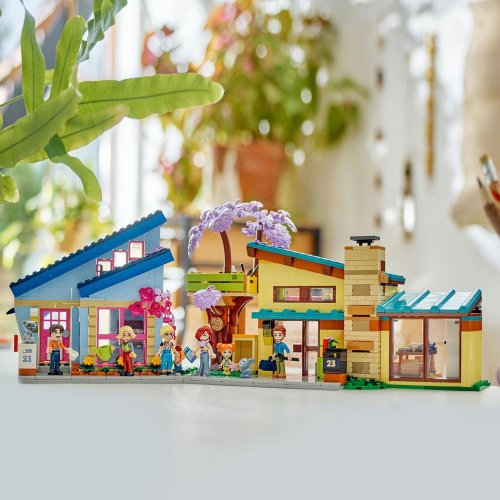 LEGO® Friends 42620 Casas de Família do Olly e da Paisley