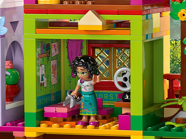 LEGO® Disney™ 43245 The Magical Madrigal House