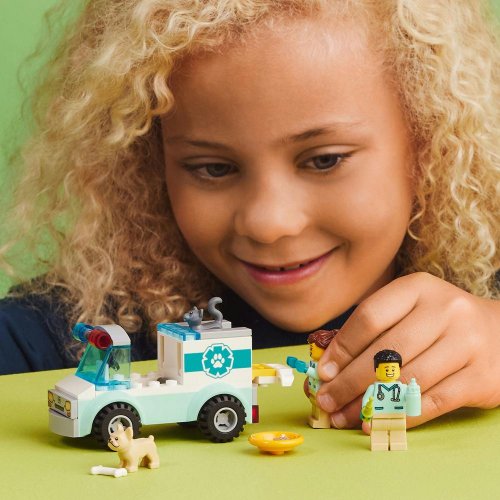 LEGO® City 60382 Resgate na Carrinha dos Veterinários