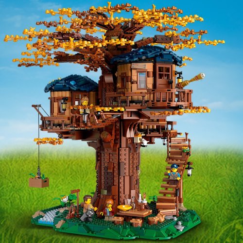 LEGO® Ideas 21318 Domček na strome - poškodený obal