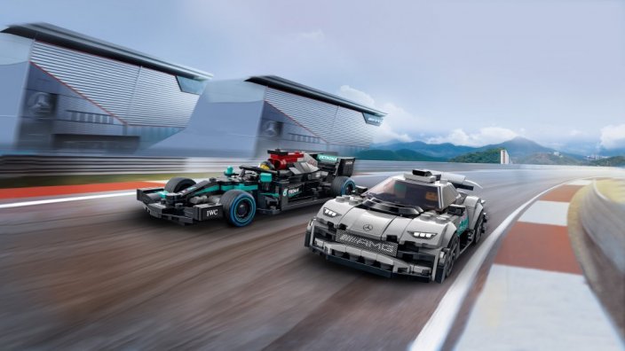 LEGO® Speed Champions 76909 Mercedes-AMG F1 W12 E Performance i Mercedes-AMG ONE