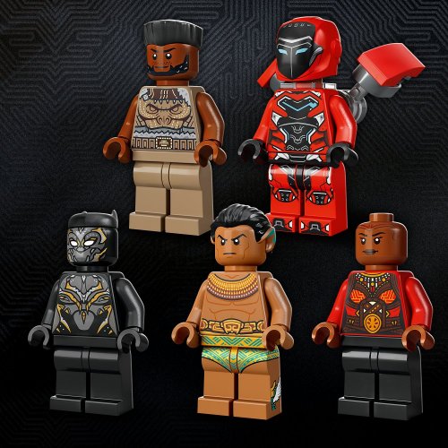 LEGO® Marvel 76214 Black Panther: Duell auf dem Wasser