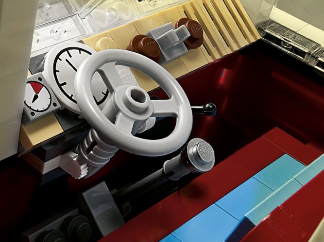 LEGO® Creator Expert 10220 Obytná dodávka Volkswagen T1