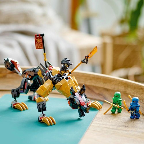 LEGO® Ninjago® 71790 Ogar Łowców Smoków